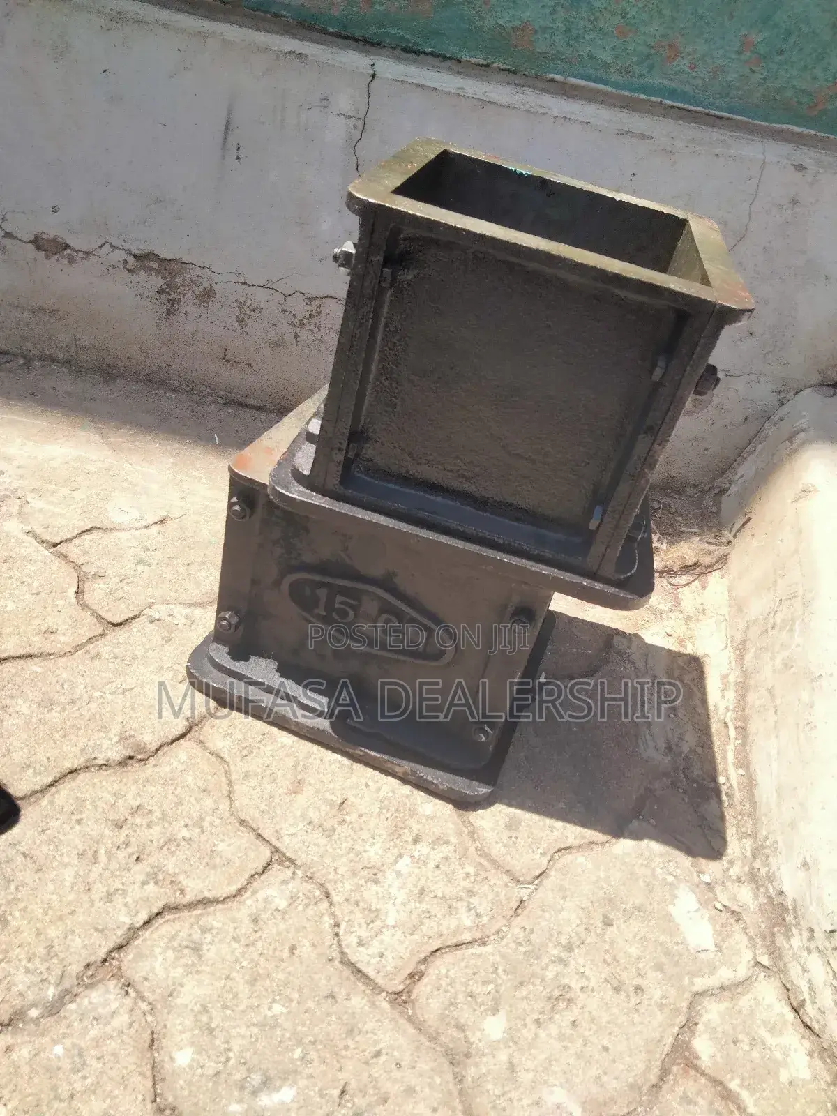 Authentic Concrete Test Moulds/Cubes