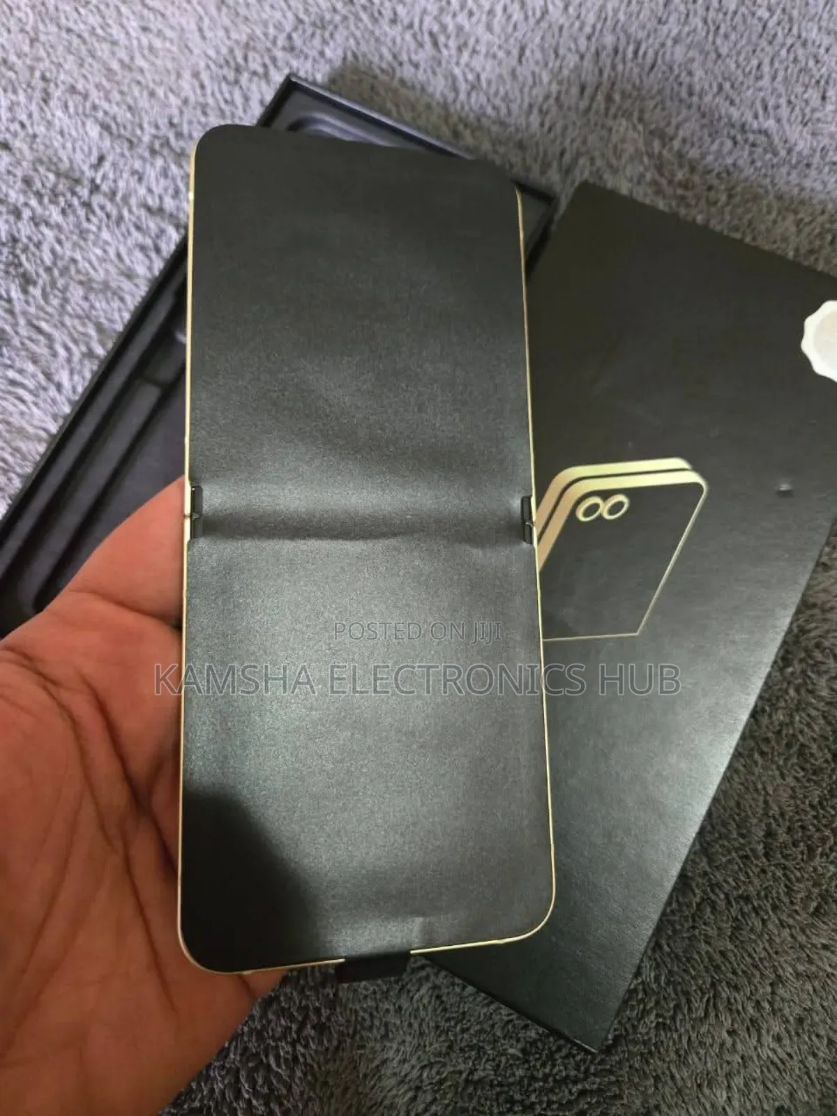 New Samsung Galaxy Z Flip6 256 GB Yellow