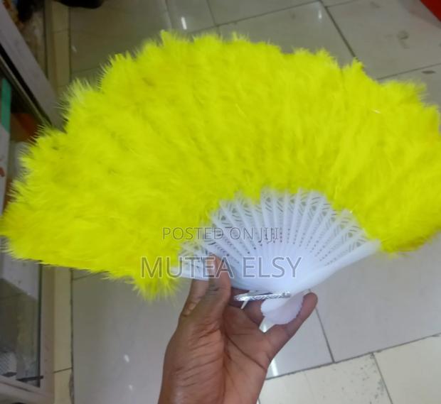 Yellow Ladies Fan - thumbnail 2