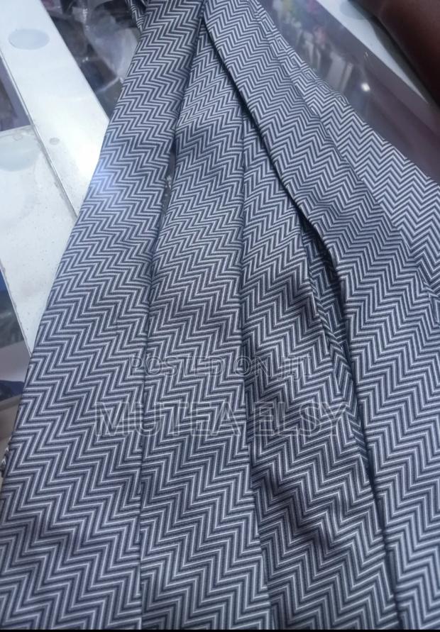Geometric Harsh Grey Executive Tie Sets - thumbnail 3