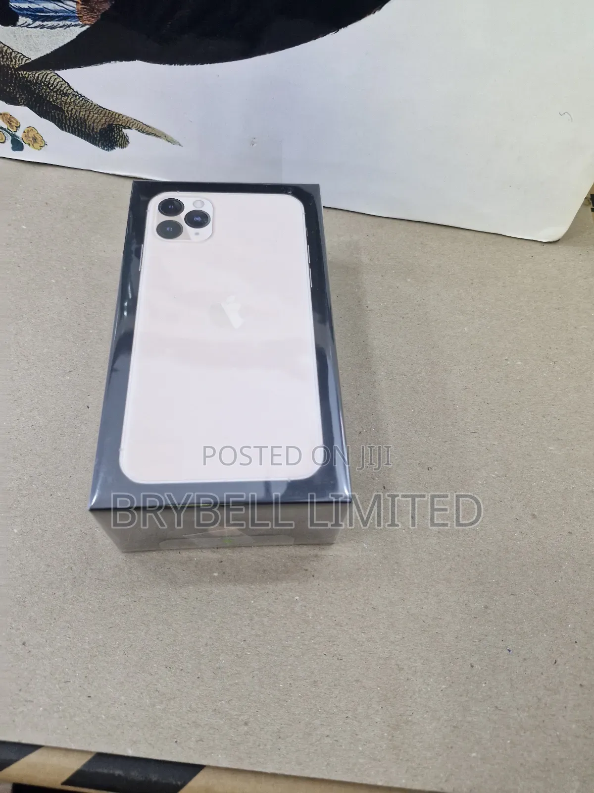 New Apple iPhone 11 Pro Max 256 GB Gold
