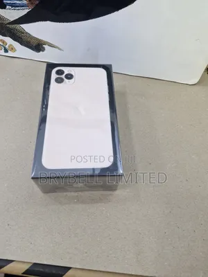 New Apple iPhone 11 Pro Max 256 GB Gold