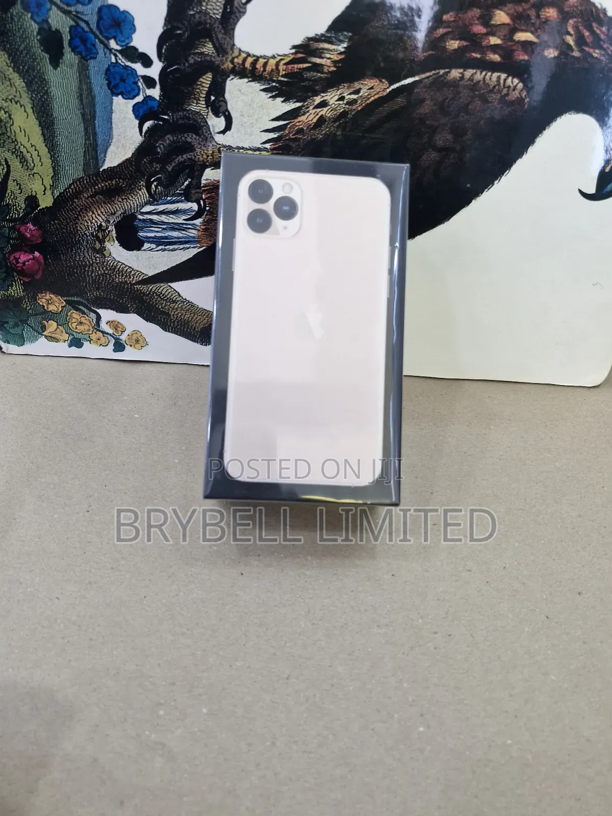 New Apple iPhone 11 Pro Max 256 GB Gold