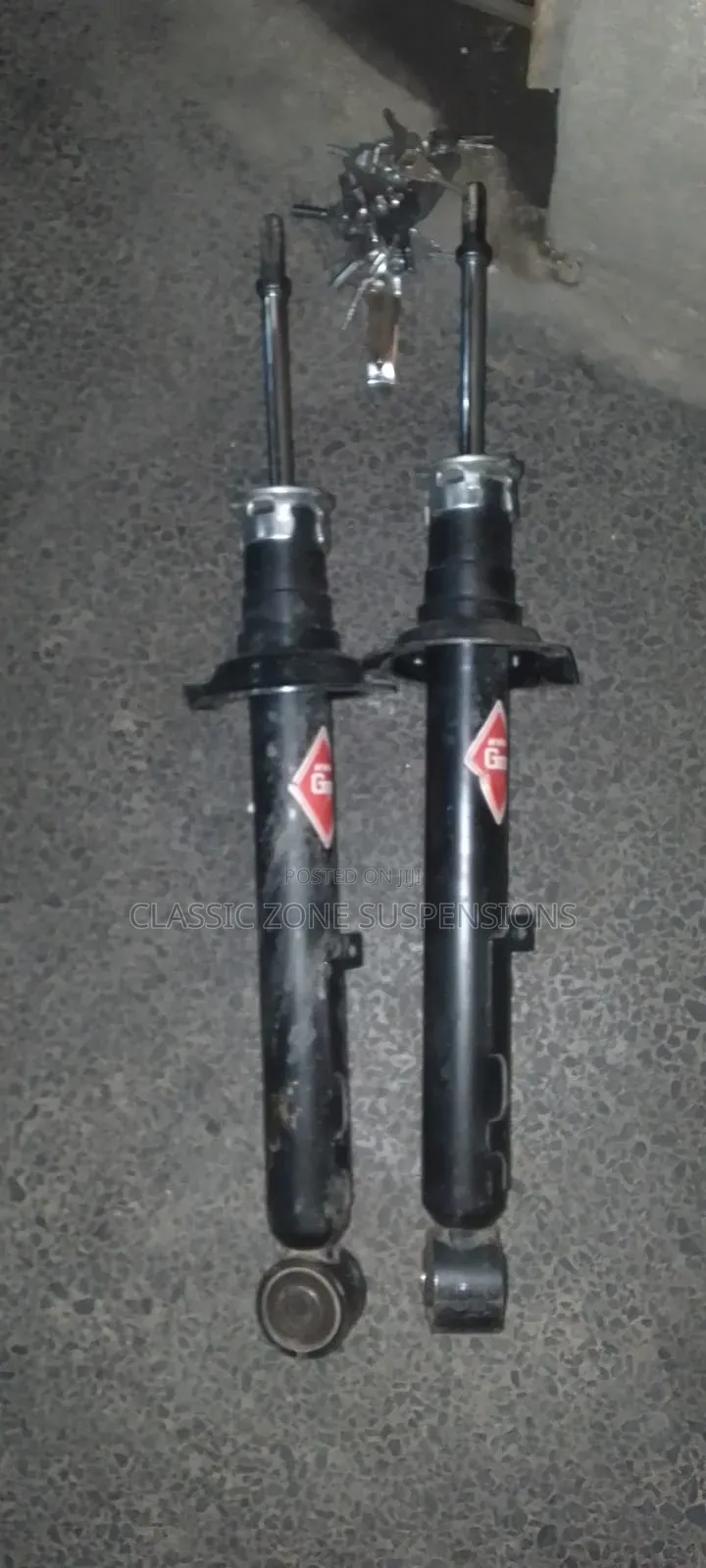 Toyota Crown Front Shock