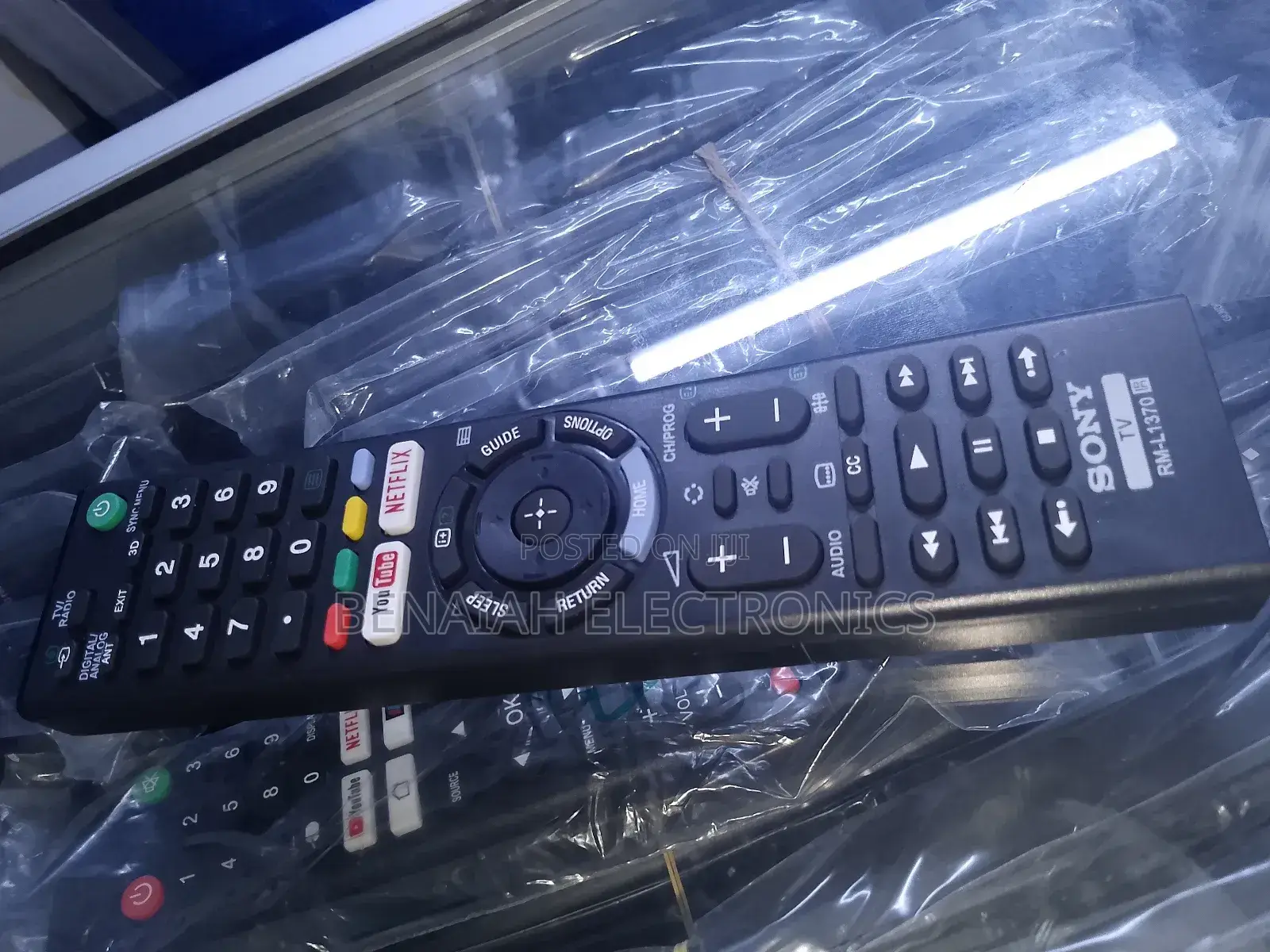 Sony Tv Remote Control (RM- R1370)