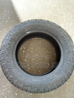 265/60r18 Maxxis Razr At781