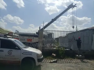 Hiab and Self Loading Cranes for Hire
