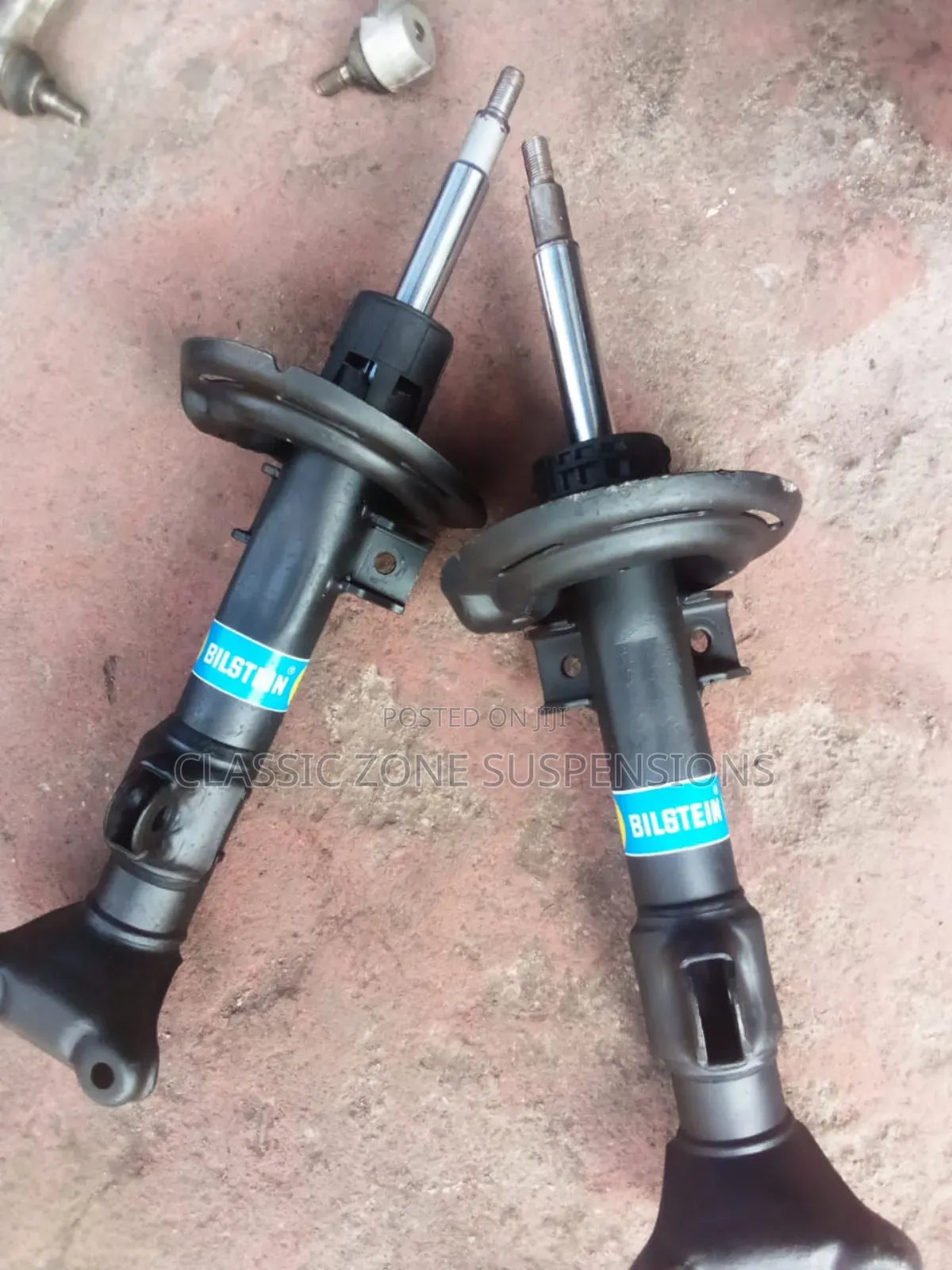 Mercedes Benz W204 Shocks