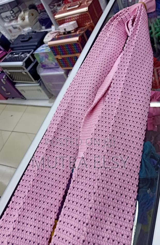 Baby Pink Knitted Ties - thumbnail 3