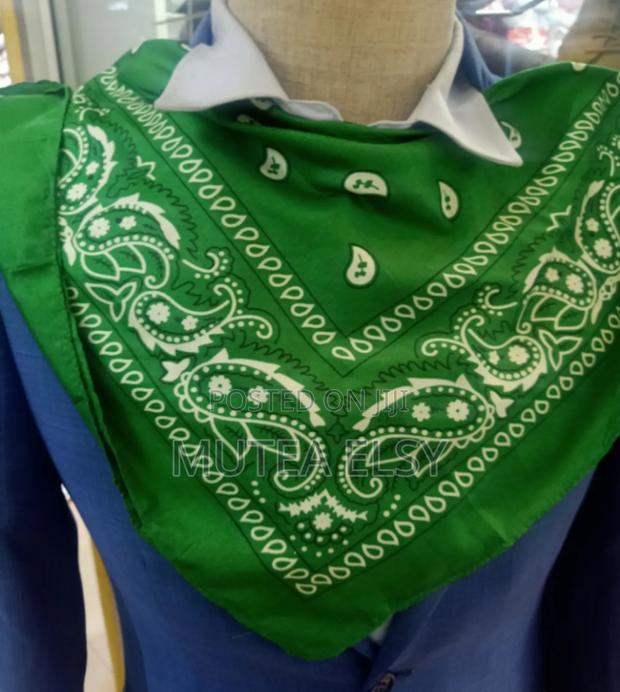 Royalblue Green Badanas - main view