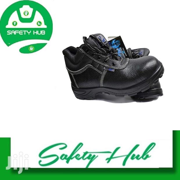 Safety Boots - main view