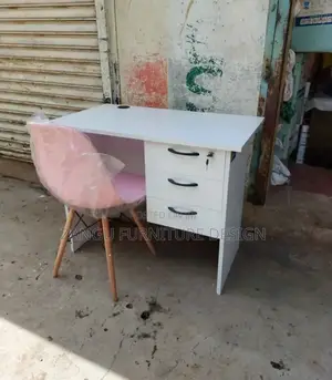 Stylin' Office Desk