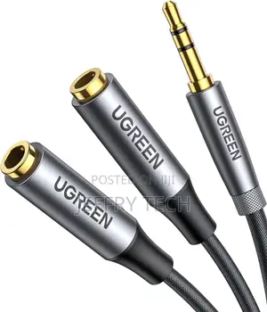 Ugreen 3.5mm Male to 2 Female Audio Cable 20cm Black (UG- 7