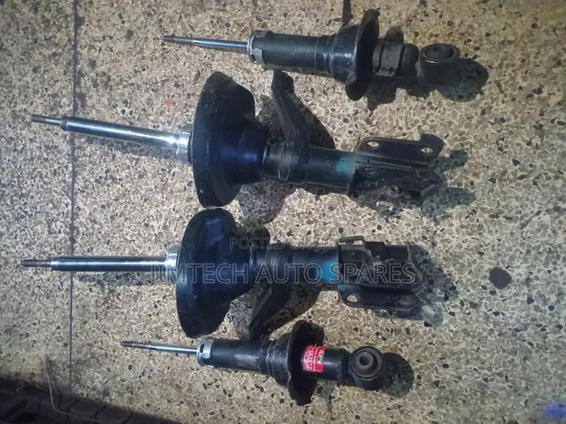 Honda CRV RD7 Shocks - thumbnail 3