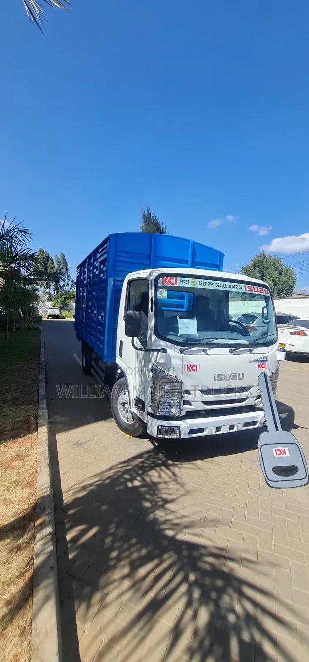 New Isuzu NMR 2025 White - thumbnail 2