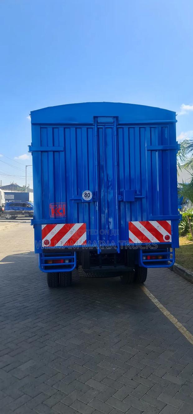 New Isuzu NMR 2025 White - thumbnail 5