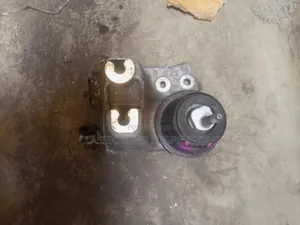 Subaru Outback Engine Mount