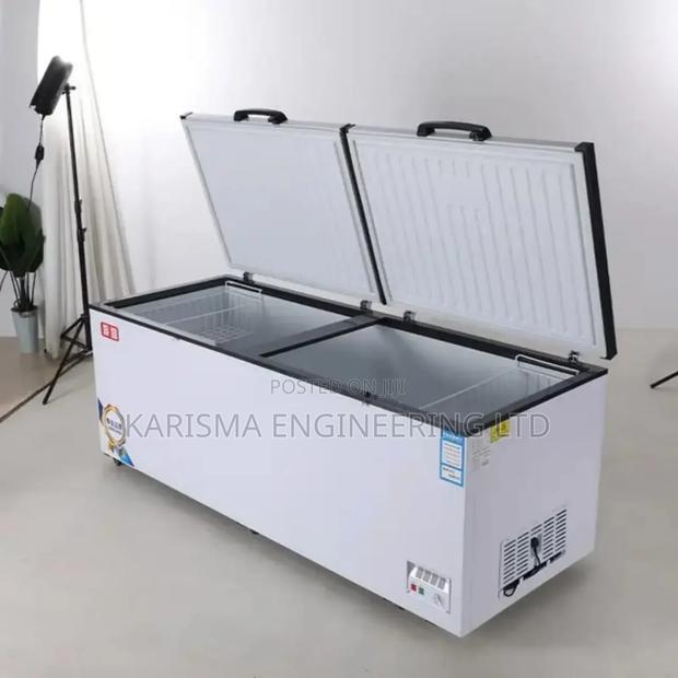 Undercounter Chest Freezer 400L - main view