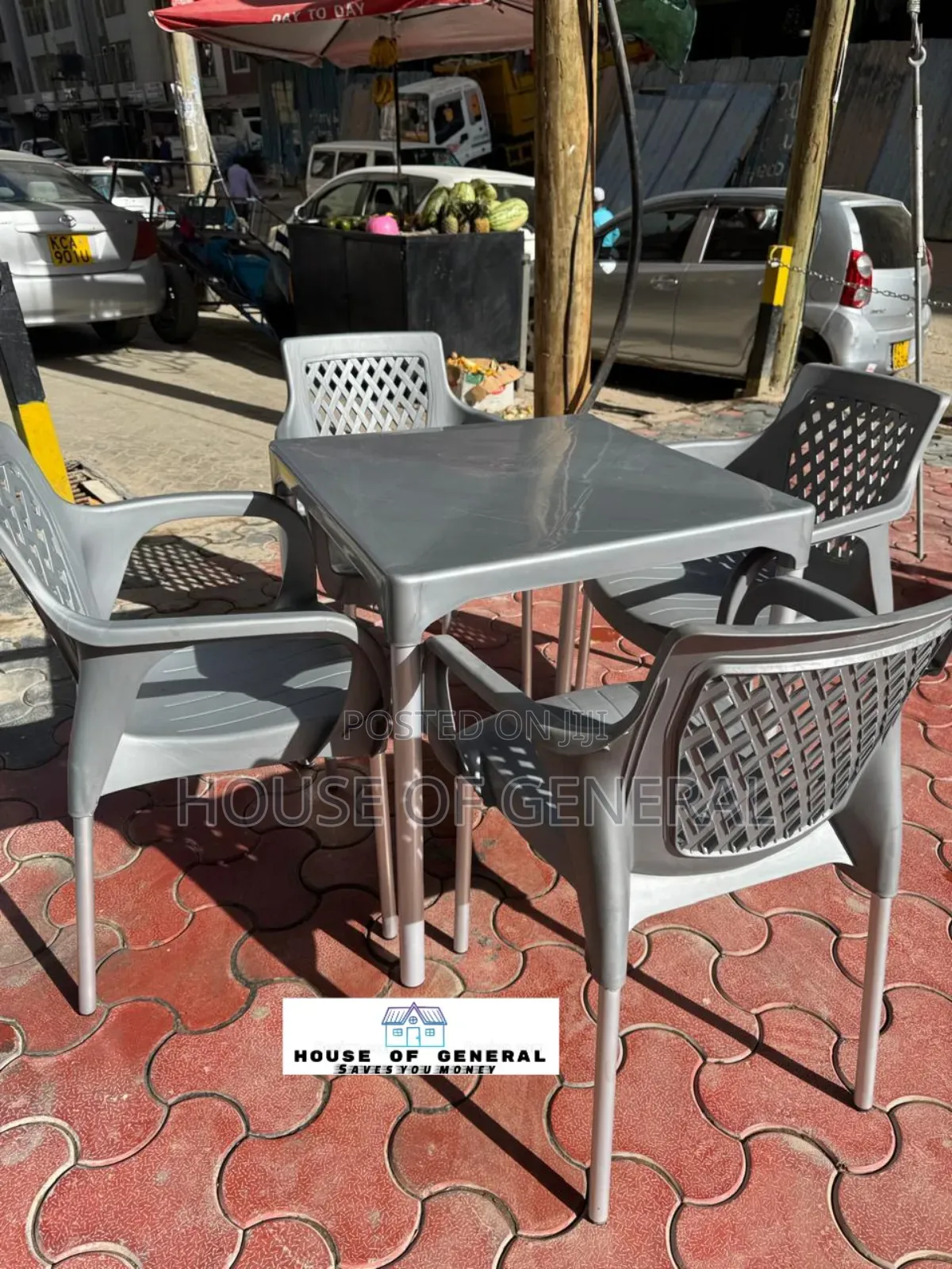 4 Plastic Chair With Metal Tubing +1 Gray Plastic Table
