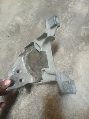 Axela New Model Engine Mount