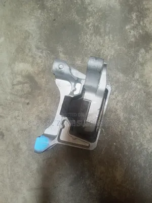 Axela New Model Engine Mount