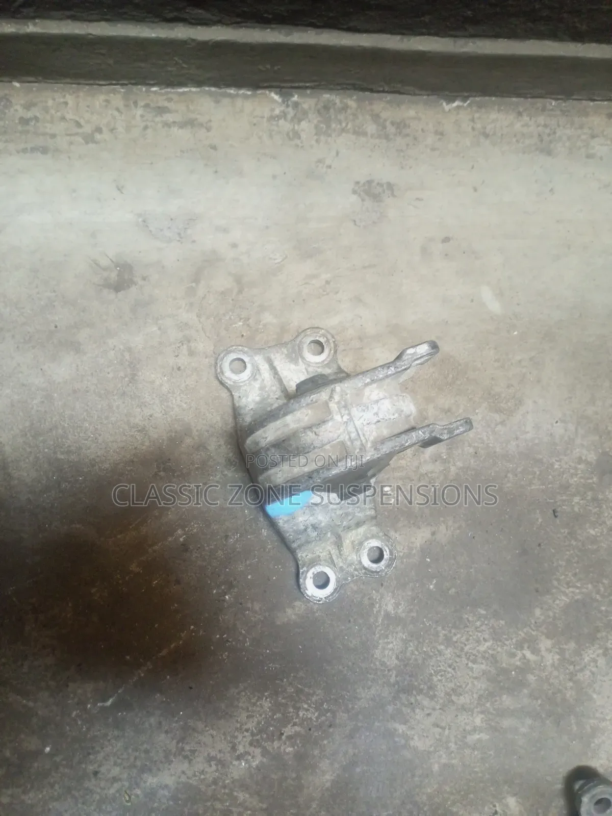 Mitsubishi Galant Engine Mount