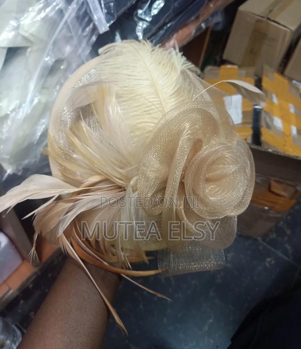 Executive Gold Fascinators - thumbnail 2