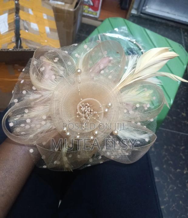 Gold Normal Fascinators - thumbnail 2