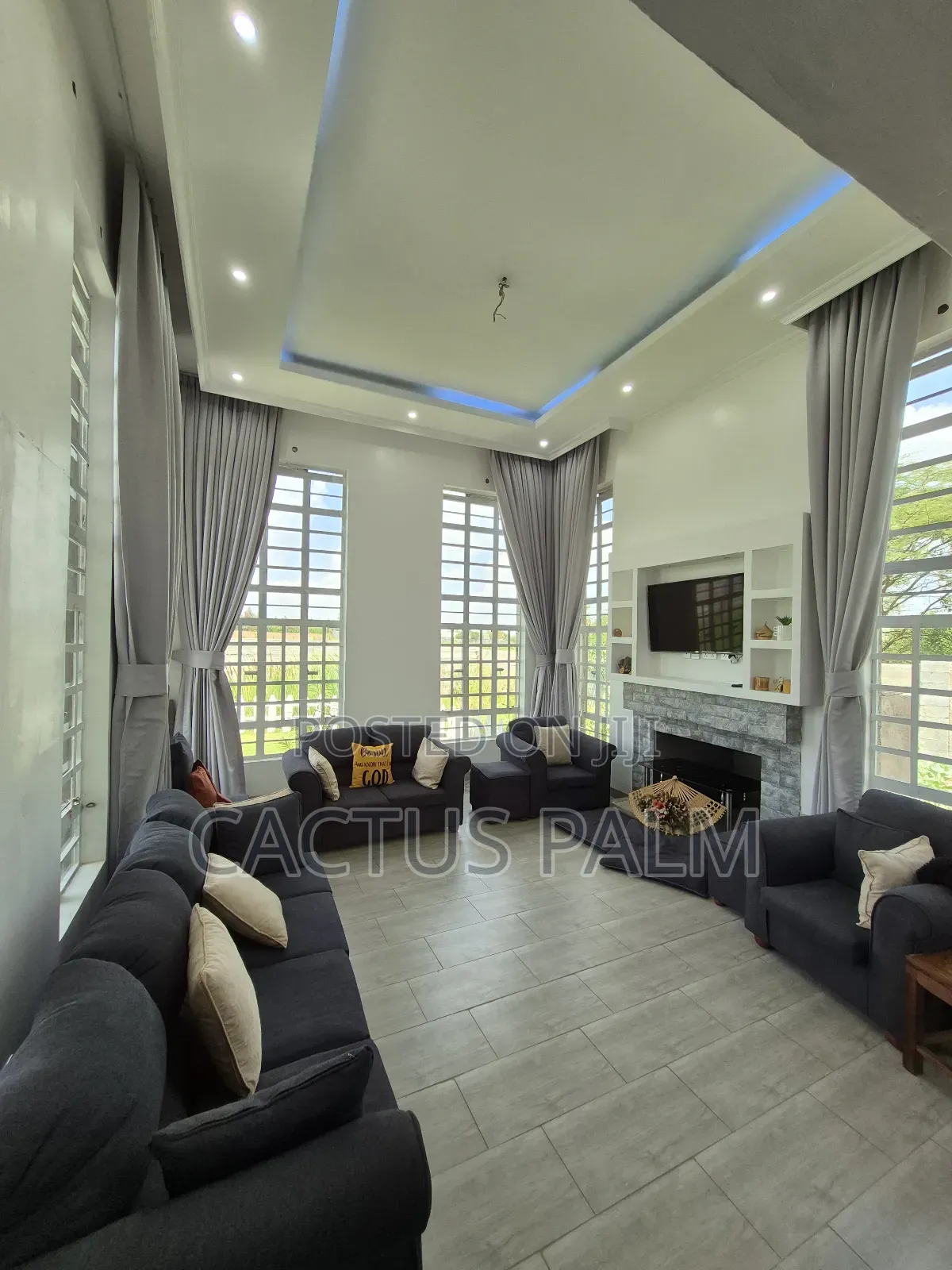 4bdrm Villa in Tuala, Maasai Lodge for sale