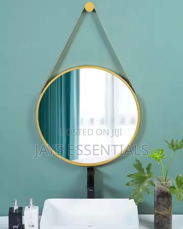 60cm Round Decorative Mirror - thumbnail 2