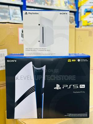Ps5 Pro 2tb Digital Edition Console + Disc Drive - thumbnail 2