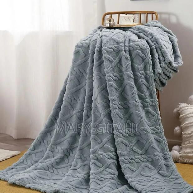 **Warm Embossed Throw Blanket **