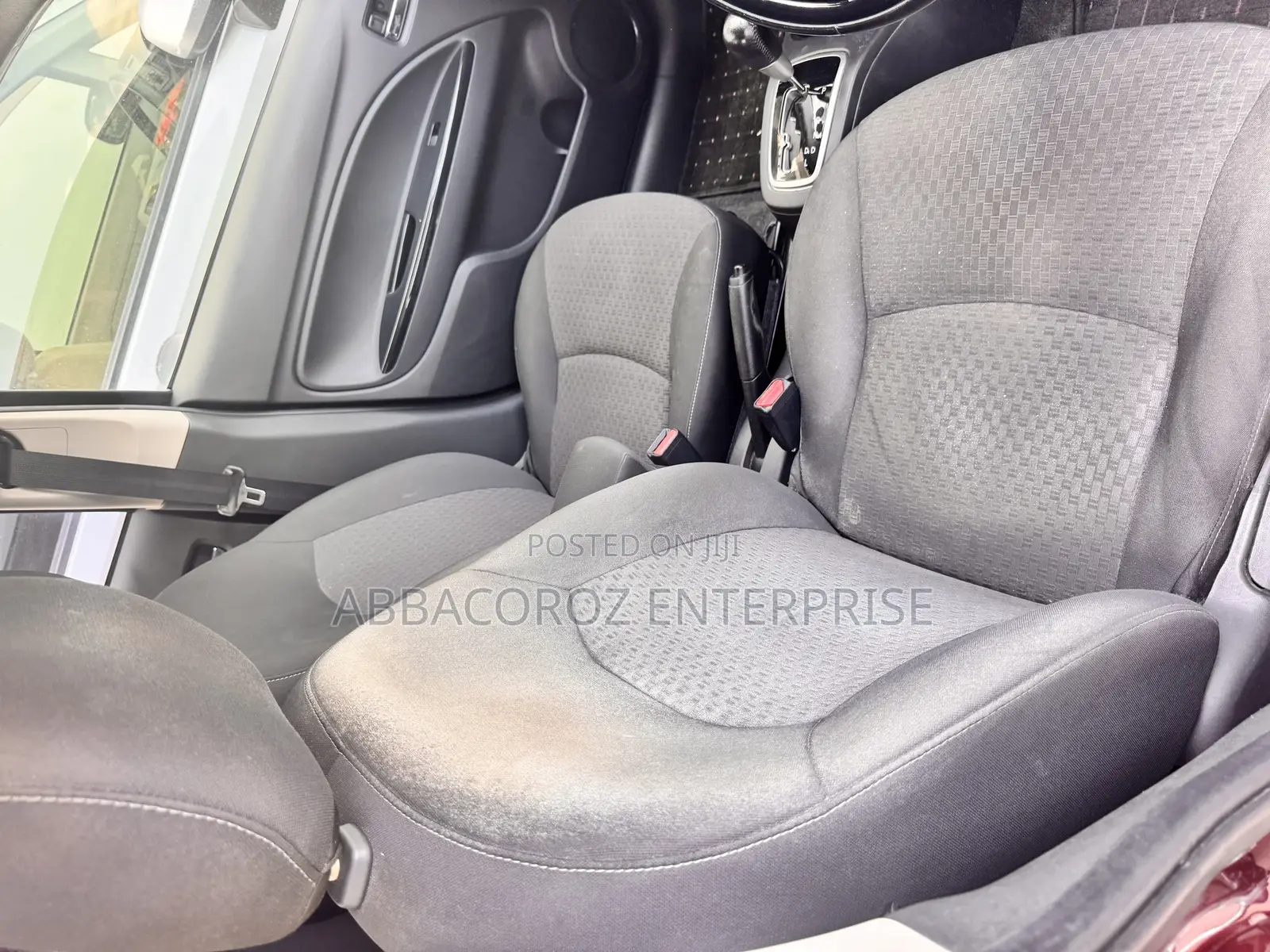 Mitsubishi Mirage ES 2018 Purple
