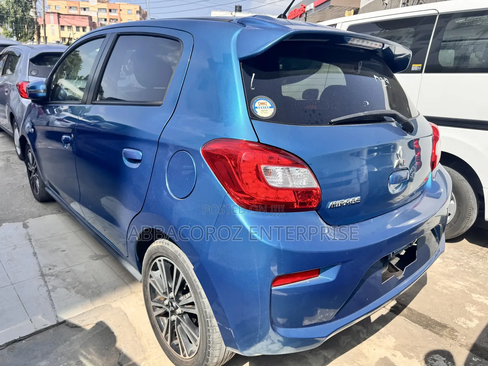 Mitsubishi Mirage SE 2018 Blue