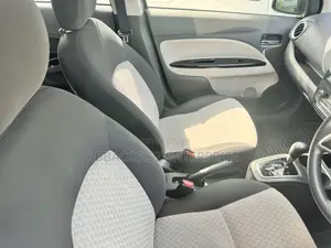 Mitsubishi Mirage ES 2018 Pearl