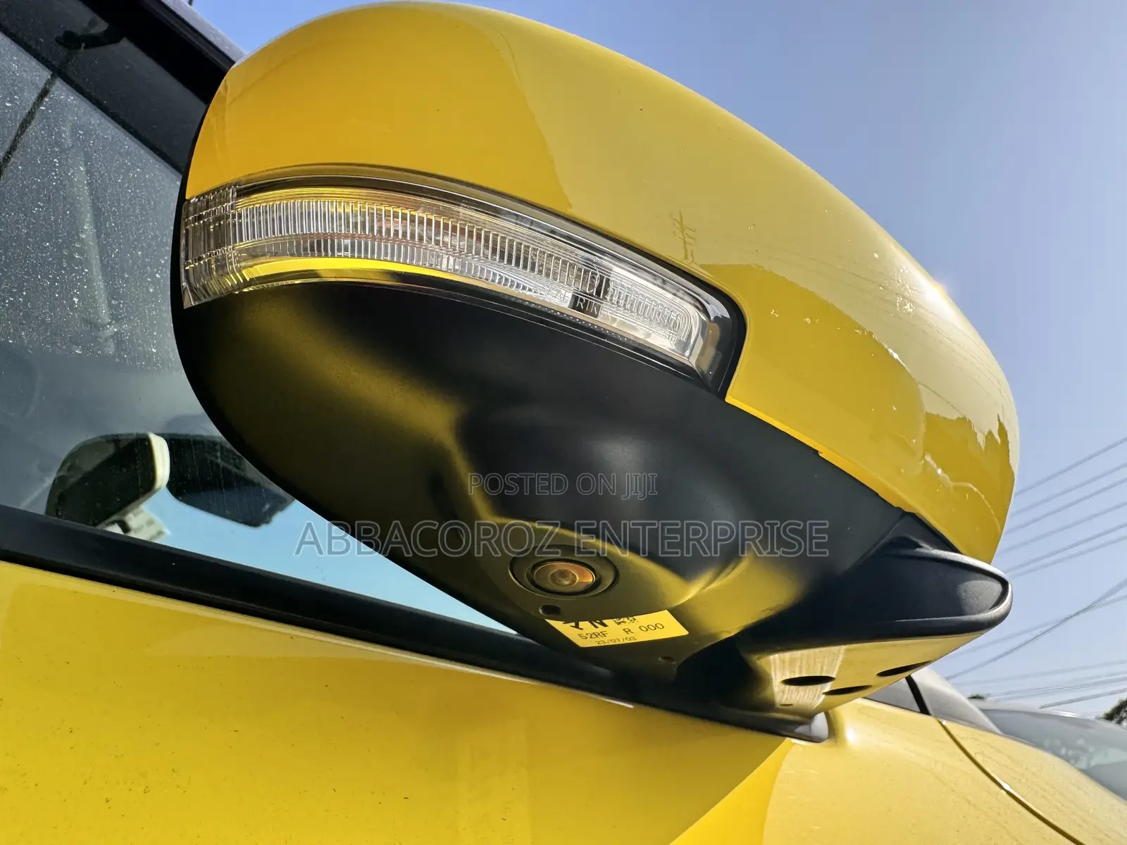 Suzuki Swift 2018 Yellow