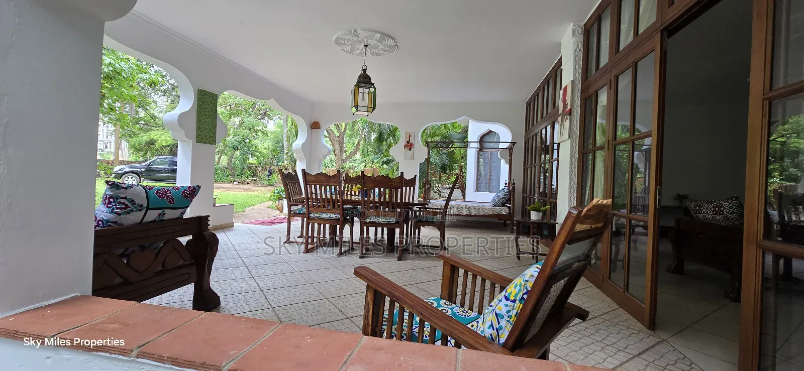 Luxury 3-Bedroom All-en-Suite Apartment for Holiday Bookings
