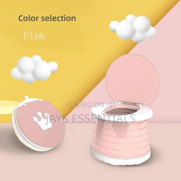 Collapsible Kids Travel Potty - thumbnail 2