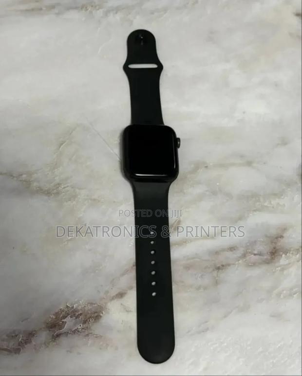 Apple Watch Series 10 42mm - thumbnail 3
