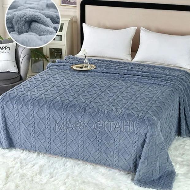 Warm Embossed Throw Blanket Plush Plush Blanket at