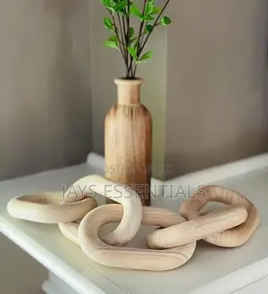 22" Rustic Wooden Decor Chain