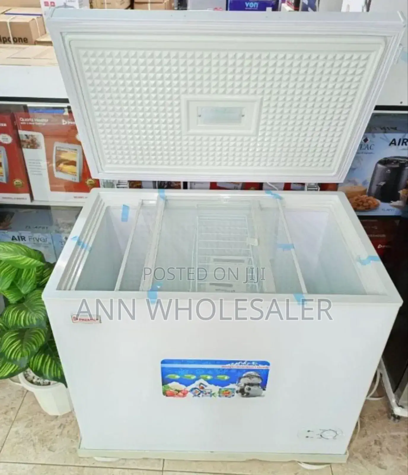 New - Premier 400 Litres Freezer - Model 400 L