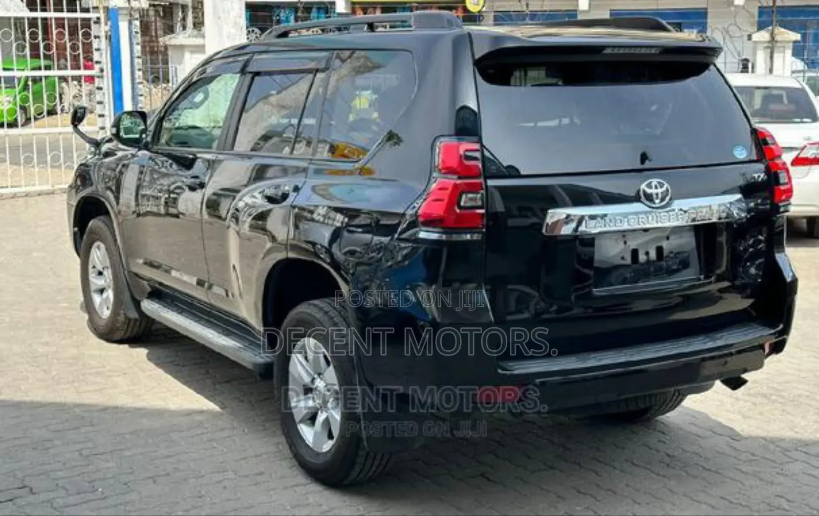 Toyota Land Cruiser Prado 2.7 2018 Black