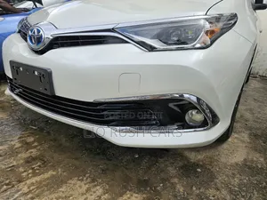 Toyota Auris 2018 White