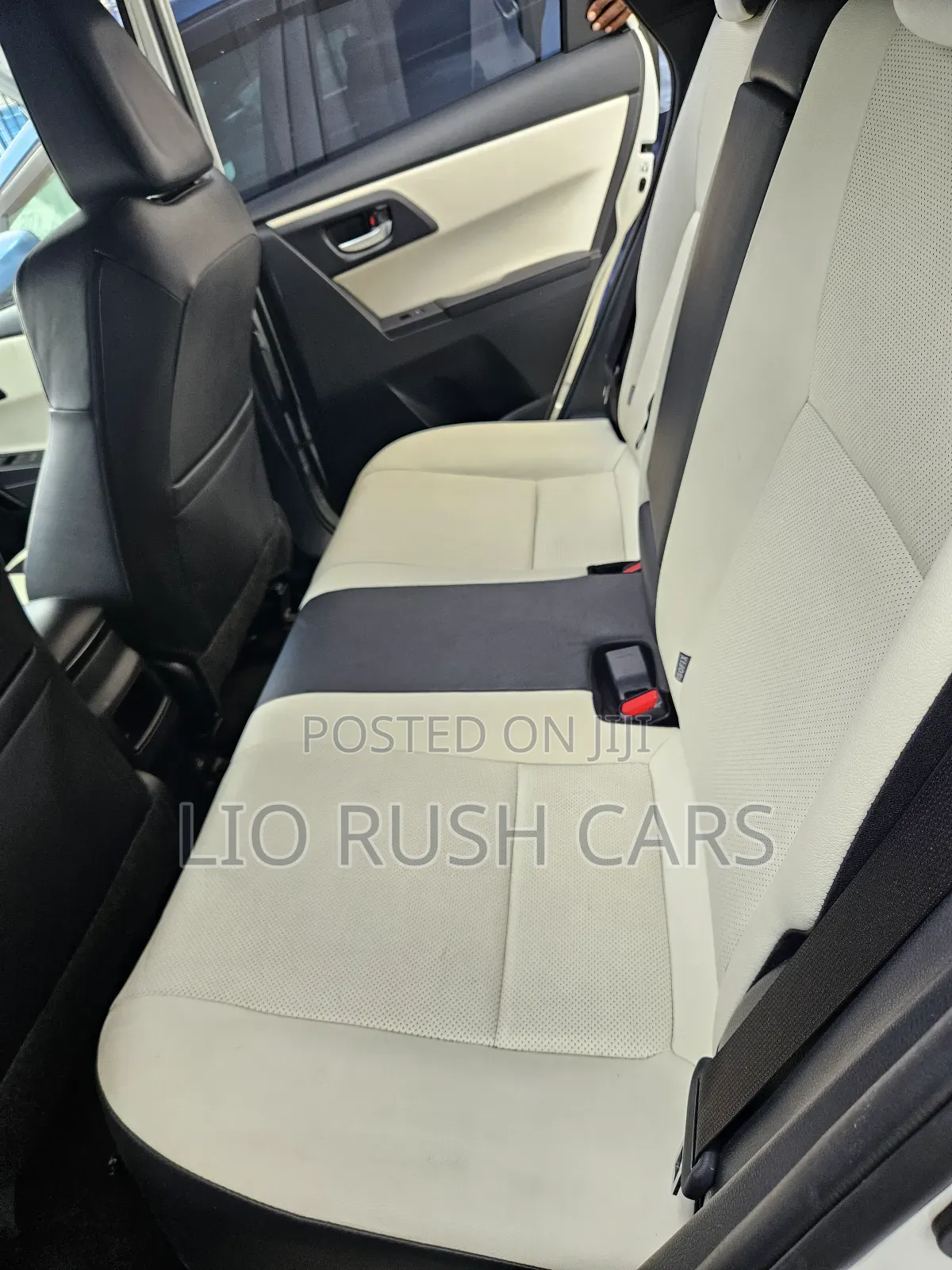 Toyota Auris 2018 White