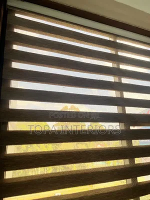 Horizontal Office Roller Blinds Sheer Zebra Roller Blinds
