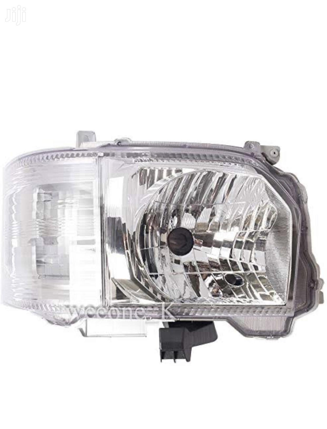 Headlight Box Hiace 7l Original Headlamp Toyota