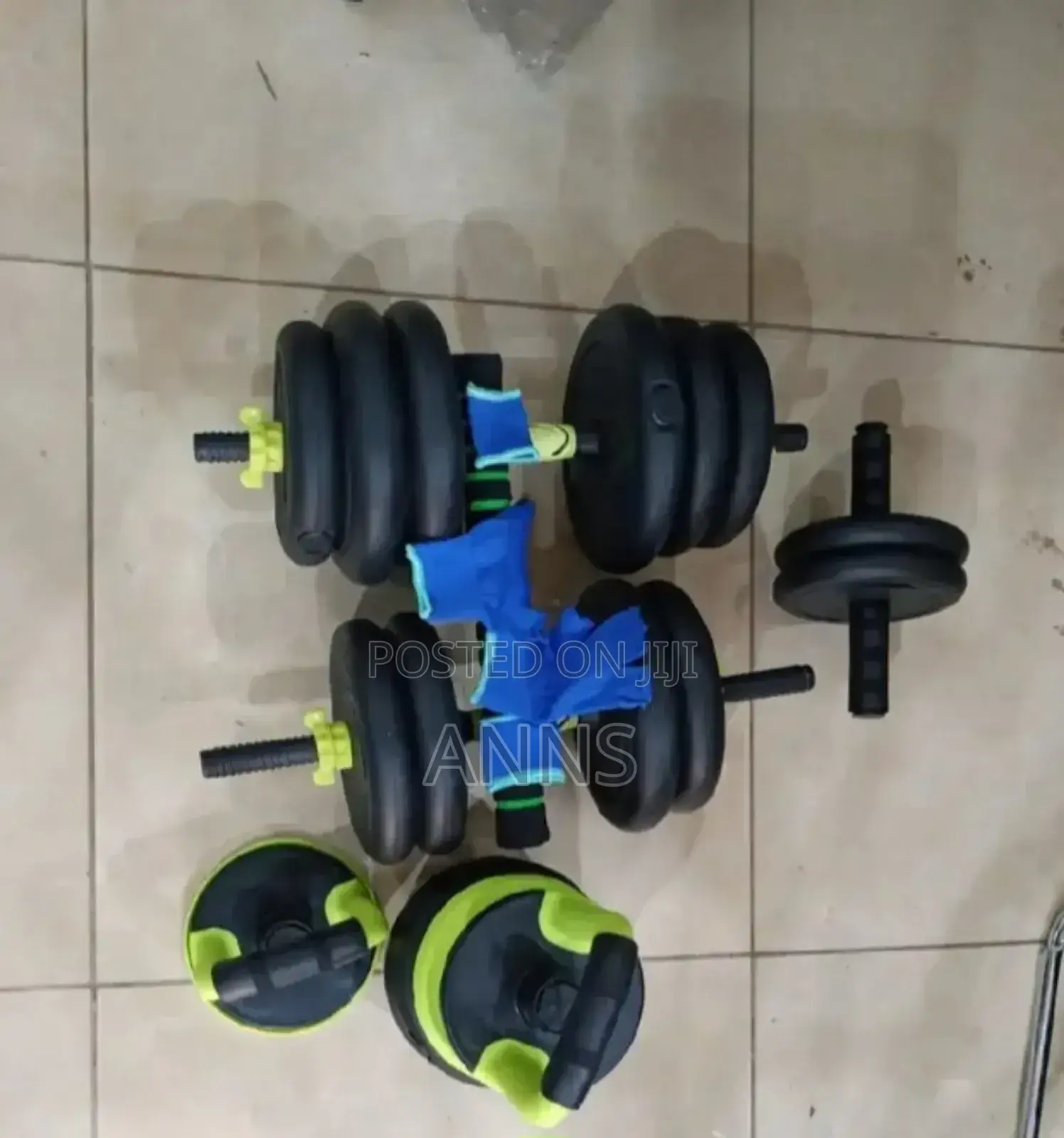 Adjustable 30kgs ~ 6 in 1 Set Dumbells- For Home Workout