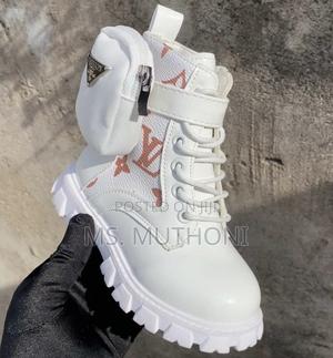 Kids Louis Vuitton Leather Ankle Boots Size 25-36 - thumbnail 2