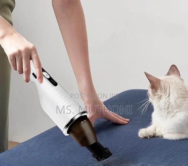 Handheld Car Vacuum Cleaner - thumbnail 2